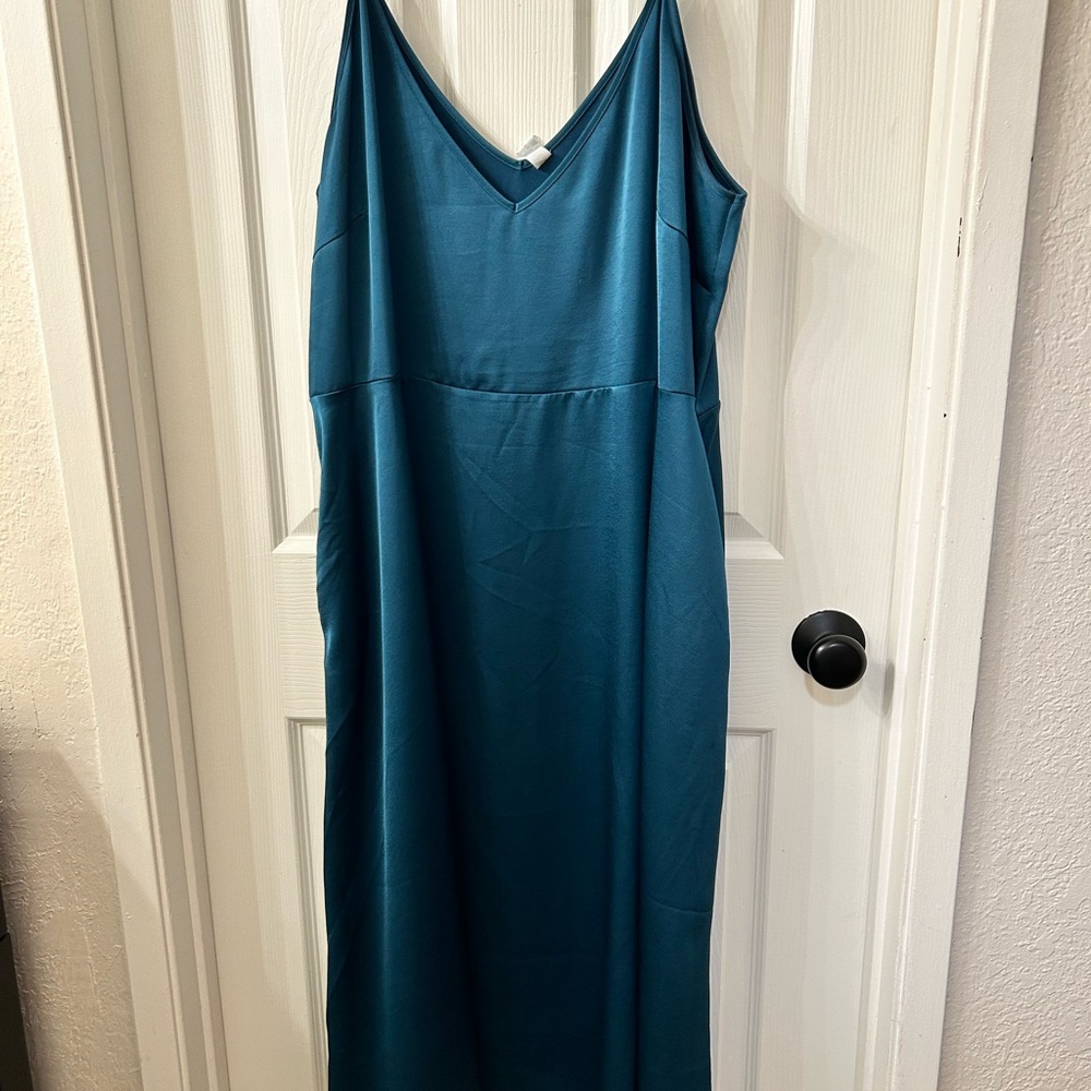 Daily practice midi dress EUC 2X